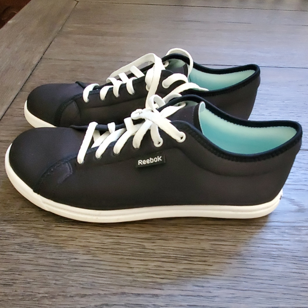 Women Reebok shoes